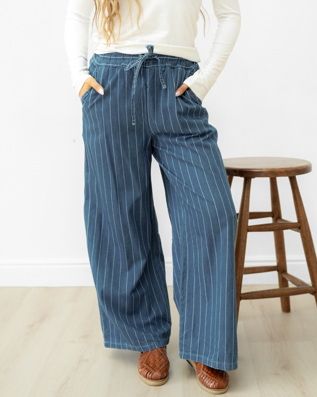 Emilia Wide Leg Waist Pants - Dark Blue