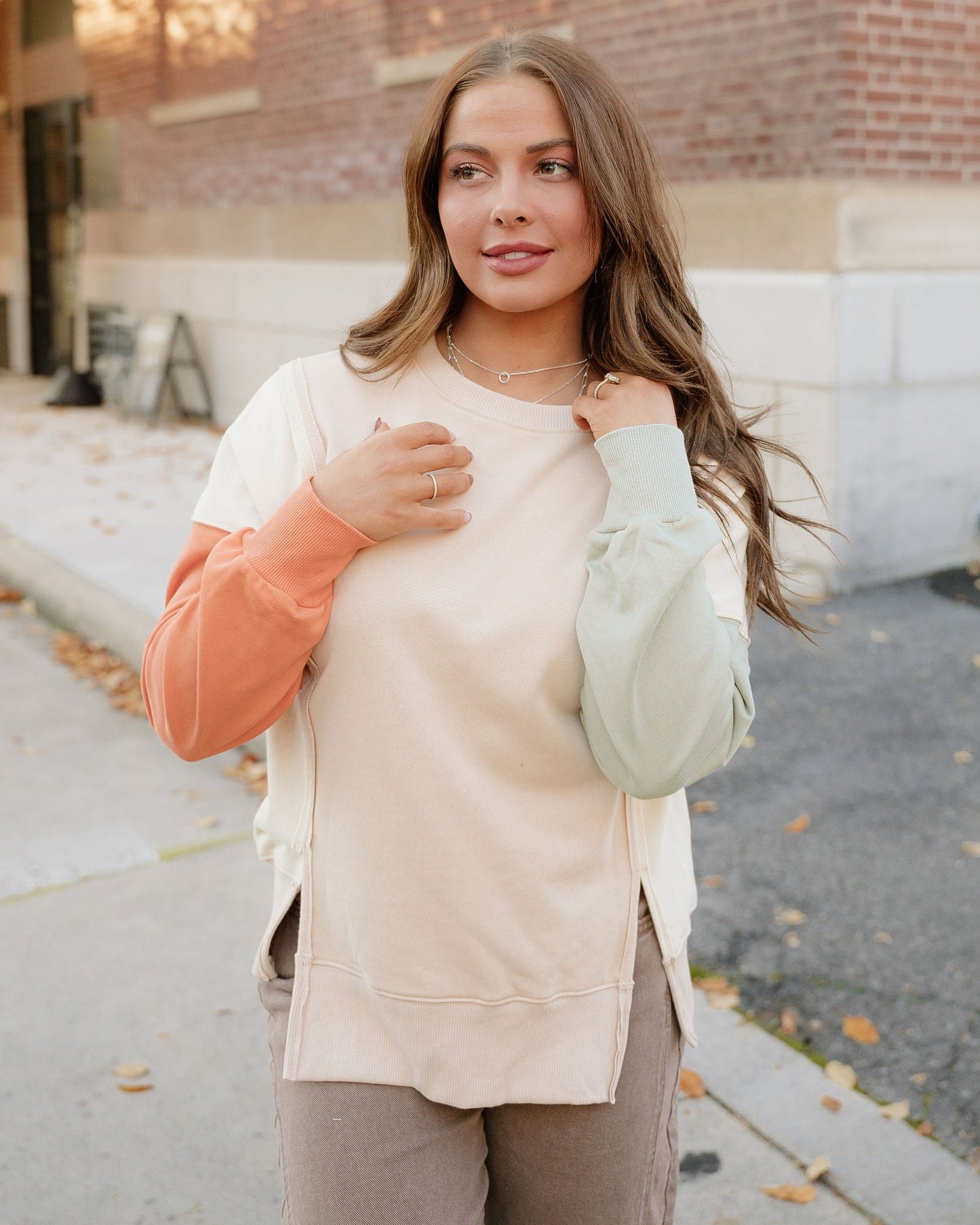 Evelyn Colorblock Patchwork Split Hem Casual Sweatshirt