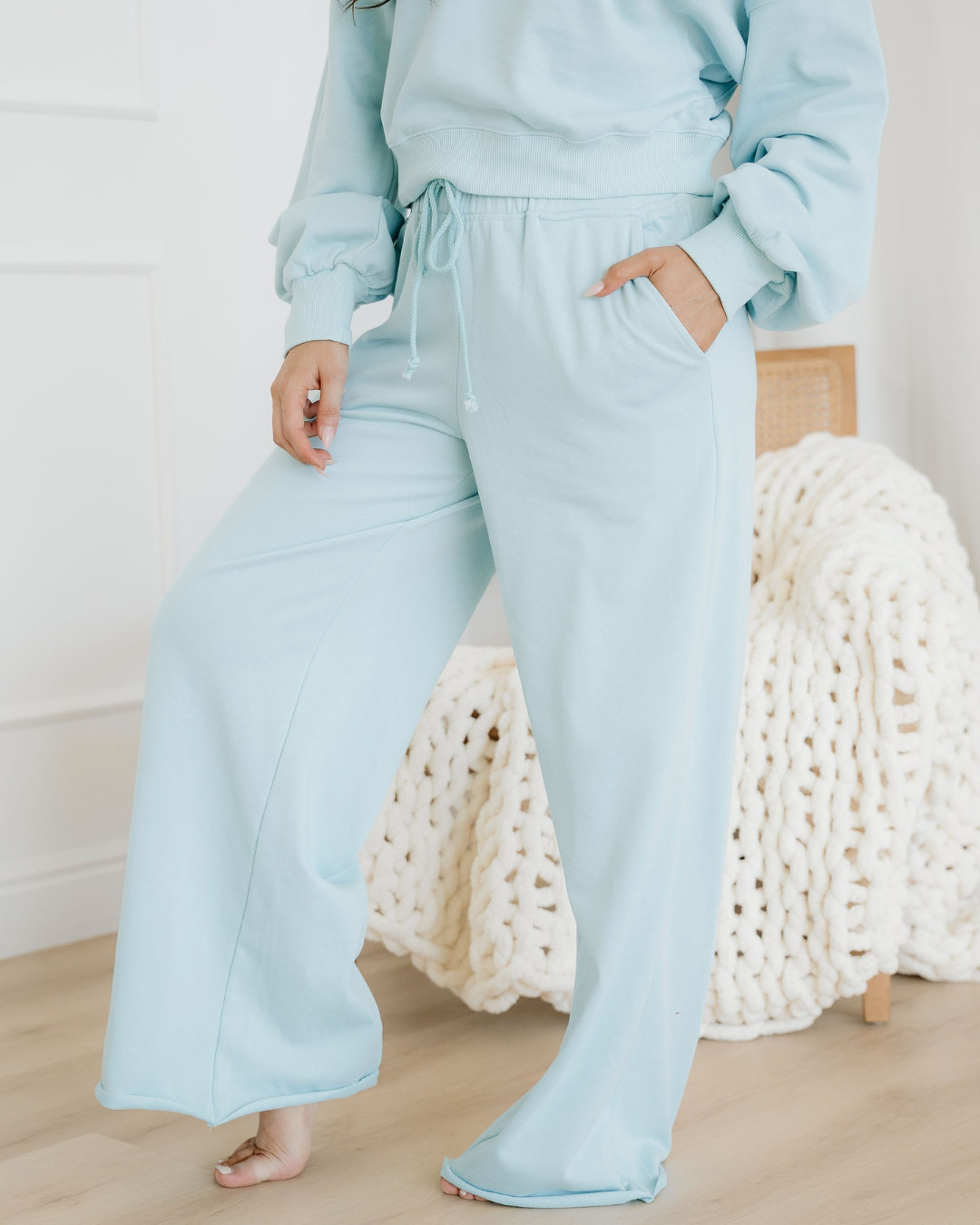 Miles Crop Pullover Drawstring Wide Leg Pants Set - Blue