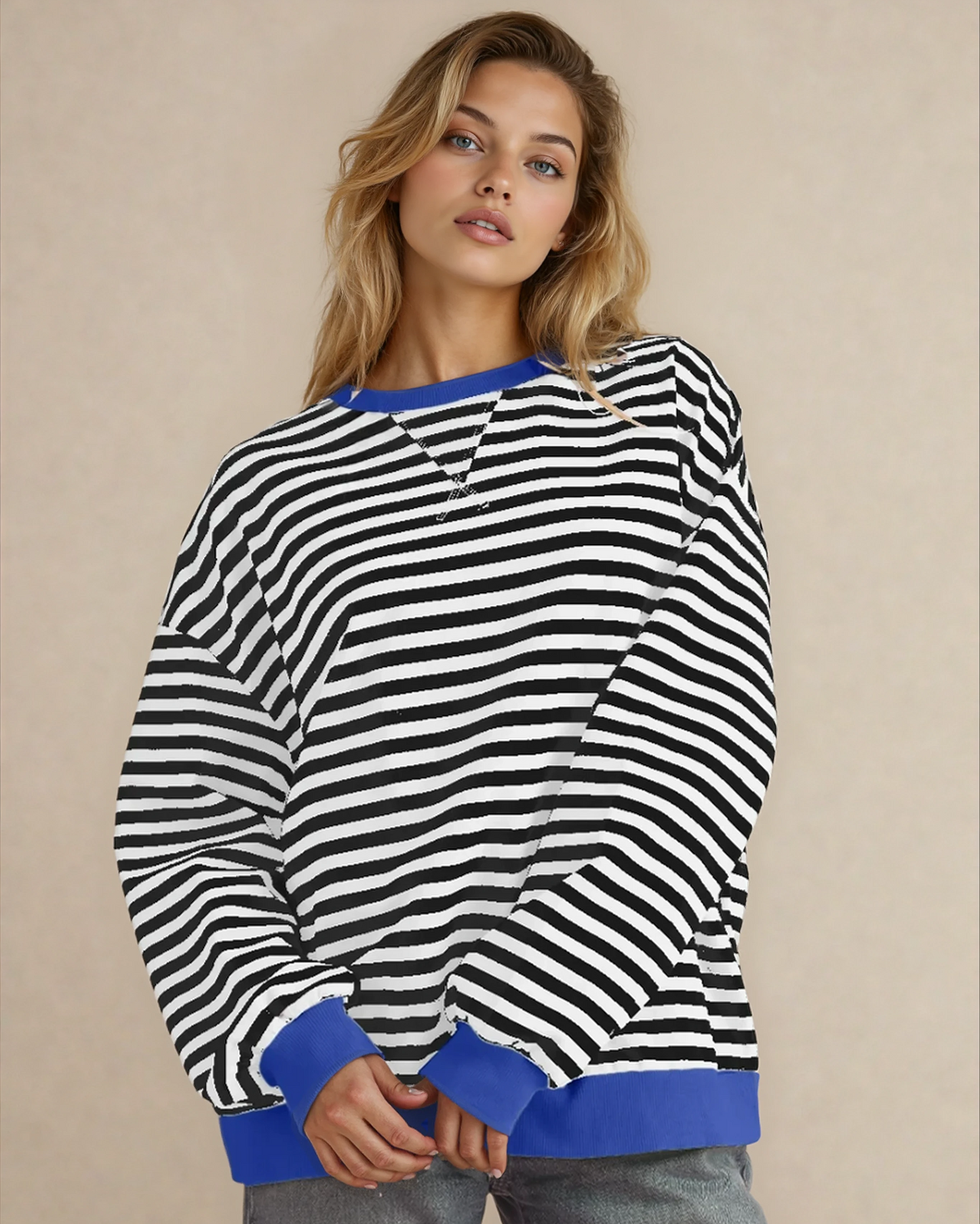 Oversized Sweatshirt - Black